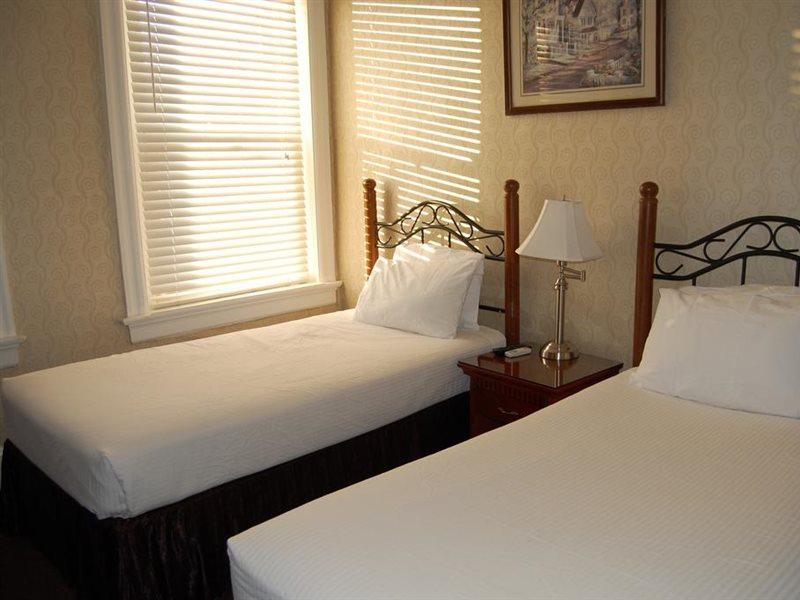 The Baron 3* Washington