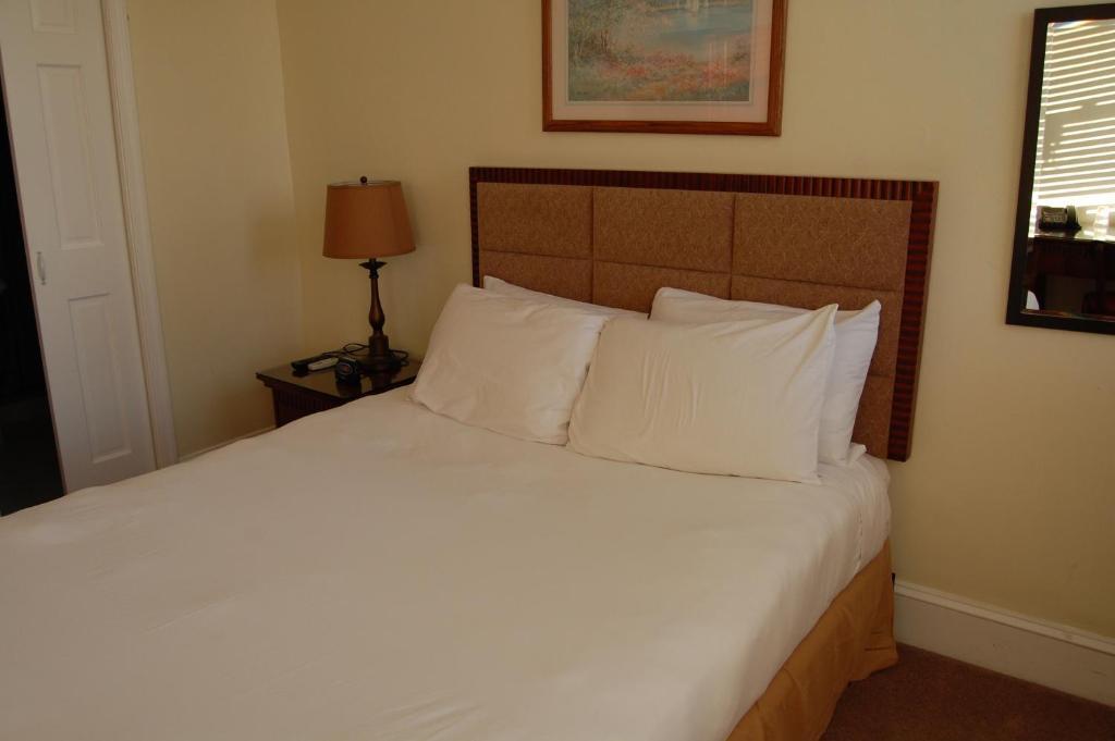 The Baron Hotel 3*